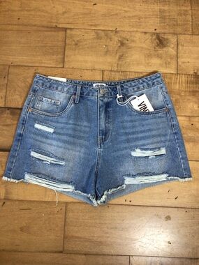 Refuge Chelsea Vintage High Rise Distressed Denim Shorts Women’s 11 Medium Wash